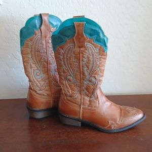 Coconuts by Matisse Western Boots Brown and Teal for Woman Size 6.5 Like New